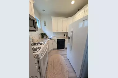 36 Phoenix Ave #A, Morristown, NJ 07960 - Photo 6