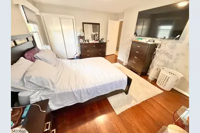 344 Nottingham Way, Union Township, NJ 07083 - Photo 10