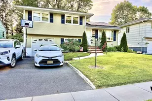 344 Nottingham Way, Union Township, NJ 07083 - Photo 2