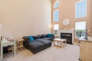 42 Pond Hollow Dr, Jefferson Township, NJ 07438 - Photo 6