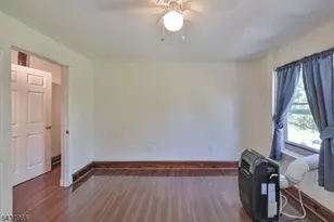 441 Maple Ave, Pohatcong Township, NJ 08865 - Photo 22