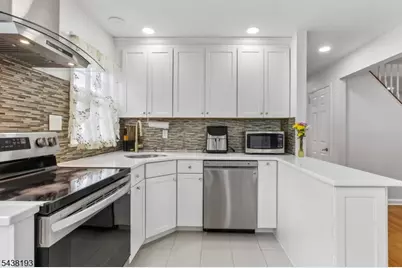 277 Orchard St, Rahway, NJ 07065 - Photo 6