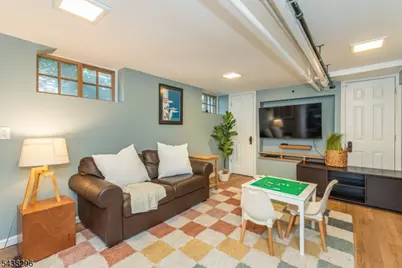 35 Brookside Ave, Caldwell, NJ 07006 - Photo 14