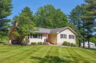 130 Cherryville Hollow Rd, Raritan Township, NJ 08822 - Photo 2
