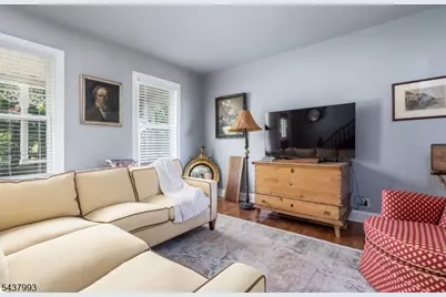 2 Overlook Ave, Peapack Gladstone Boro, NJ 07934 - Photo 10