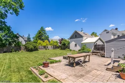2 Overlook Ave, Peapack Gladstone Boro, NJ 07934 - Photo 38