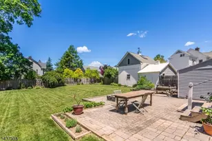 2 Overlook Ave, Peapack Gladstone Boro, NJ 07934 - Photo 38
