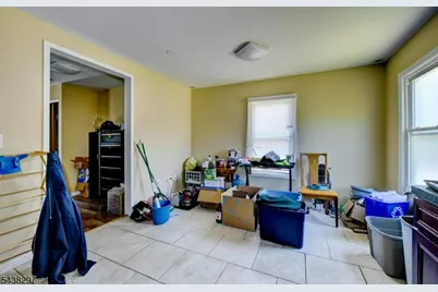 138 Hamburg Tpke, Bloomingdale, NJ 07403 - Photo 10