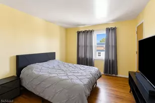 1109 Essex Ave, Linden, NJ 07036 - Photo 18
