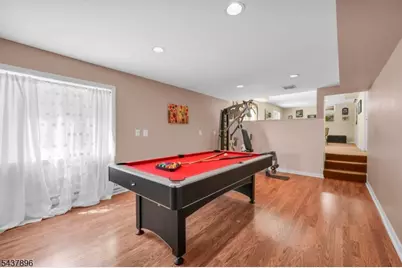 72 Agawam Dr, Wayne, NJ 07470 - Photo 32