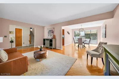 72 Agawam Dr, Wayne, NJ 07470 - Photo 6