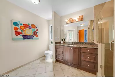 72 Agawam Dr, Wayne, NJ 07470 - Photo 20