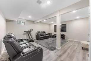 78 Valerie Dr, Manville, NJ 08835 - Photo 24