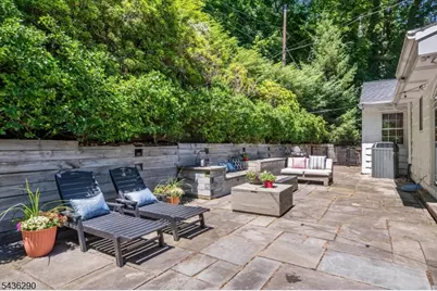 244 Highland Ave, Montclair, NJ 07043 - Photo 44