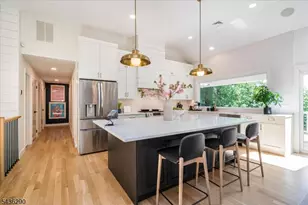 244 Highland Ave, Montclair, NJ 07043 - Photo 20