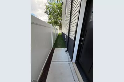 170 N 18th St, East Orange, NJ 07017 - Photo 2