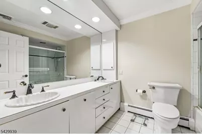 12 Wildwood Dr, North Caldwell, NJ 07006 - Photo 26