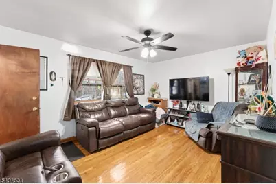2072 Elizabeth Ave, Rahway, NJ 07065 - Photo 4