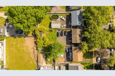 2072 Elizabeth Ave, Rahway, NJ 07065 - Photo 22