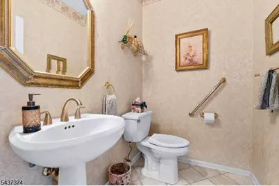 38 Canterbury Rd, Denville Twp., NJ 07834 - Photo 12