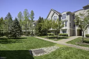 511 Kensington Ln, Livingston, NJ 07039 - Photo 1