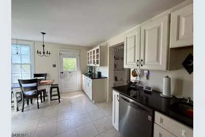 57 Bonnell St, Flemington, NJ 08822 - Photo 8