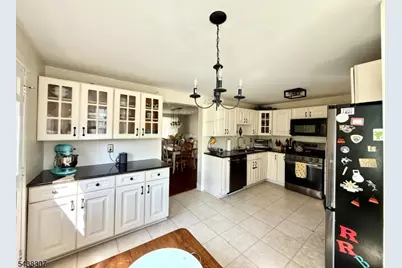 57 Bonnell St, Flemington, NJ 08822 - Photo 10