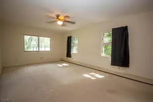 209 Fairview Ave, Hampton Township, NJ 07860 - Photo 12