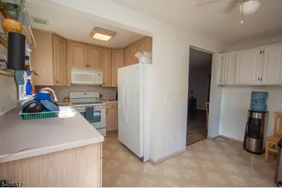 209 Fairview Ave, Hampton Township, NJ 07860 - Photo 6
