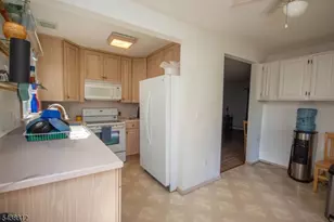 209 Fairview Ave, Hampton Township, NJ 07860 - Photo 6