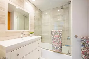 2 Harvard St, Montclair, NJ 07042 - Photo 24