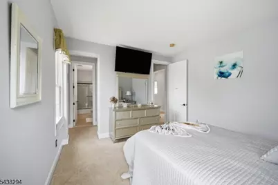 14 Bluffs Ct, Hamburg, NJ 07419 - Photo 42