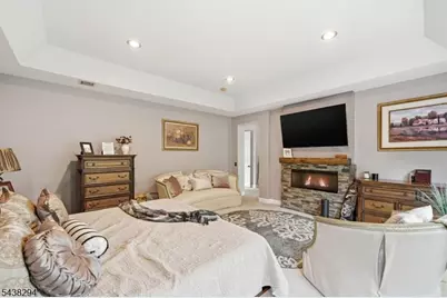 14 Bluffs Ct, Hamburg, NJ 07419 - Photo 34