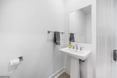 17 Kelsch Dr, Morris Plains, NJ 07950 - Photo 34