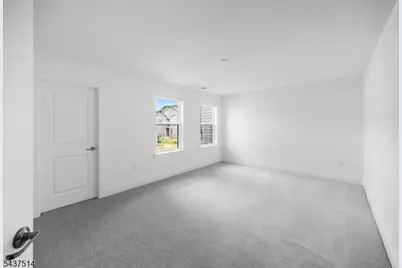 17 Kelsch Dr, Morris Plains, NJ 07950 - Photo 26