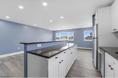 816-826 W Grand St #3B, Elizabeth, NJ 07202 - Photo 12