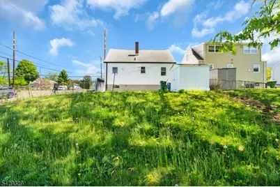 414 S Pine Ave, Sayreville, NJ 08879 - Photo 36