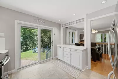 16 Windsor Dr, Jefferson Township, NJ 07438 - Photo 20