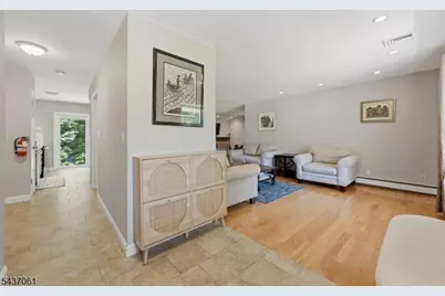 16 Windsor Dr, Jefferson Township, NJ 07438 - Photo 6