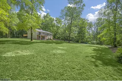 518 Drakestown Rd, Mount Olive, NJ 07836 - Photo 4