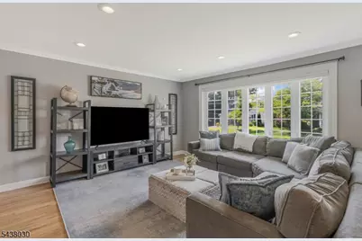 29 Bradford St, New Providence, NJ 07974 - Photo 4