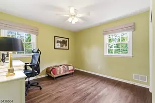 72 Kiva Pl, Branchburg Township, NJ 08876 - Photo 24