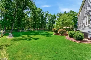 72 Kiva Pl, Branchburg Township, NJ 08876 - Photo 30