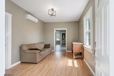 84 Heckel St, Belleville, NJ 07109 - Photo 6