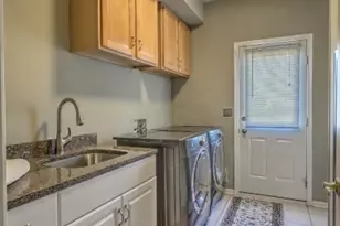 22 Red School House Rd, Clinton Township, NJ 08833 - Photo 18