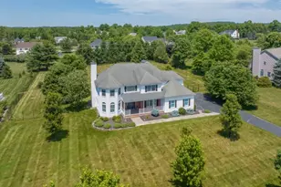 22 Red School House Rd, Clinton Township, NJ 08833 - Photo 4