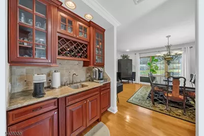 276 Northview Ter, Springfield, NJ 07081 - Photo 12