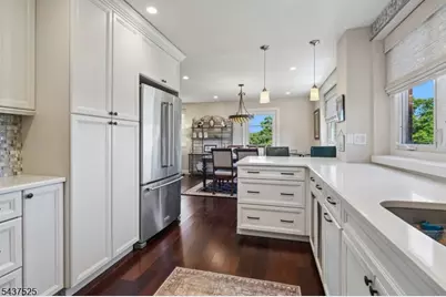 11 Euclid Ave #6C, Summit, NJ 07901 - Photo 12