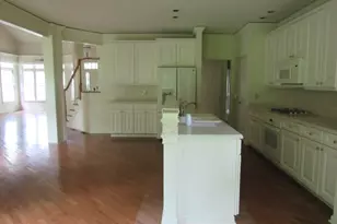 26 Bethpage Dr, Montgomery Township, NJ 08558 - Photo 12