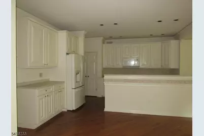 26 Bethpage Dr, Montgomery Township, NJ 08558 - Photo 10